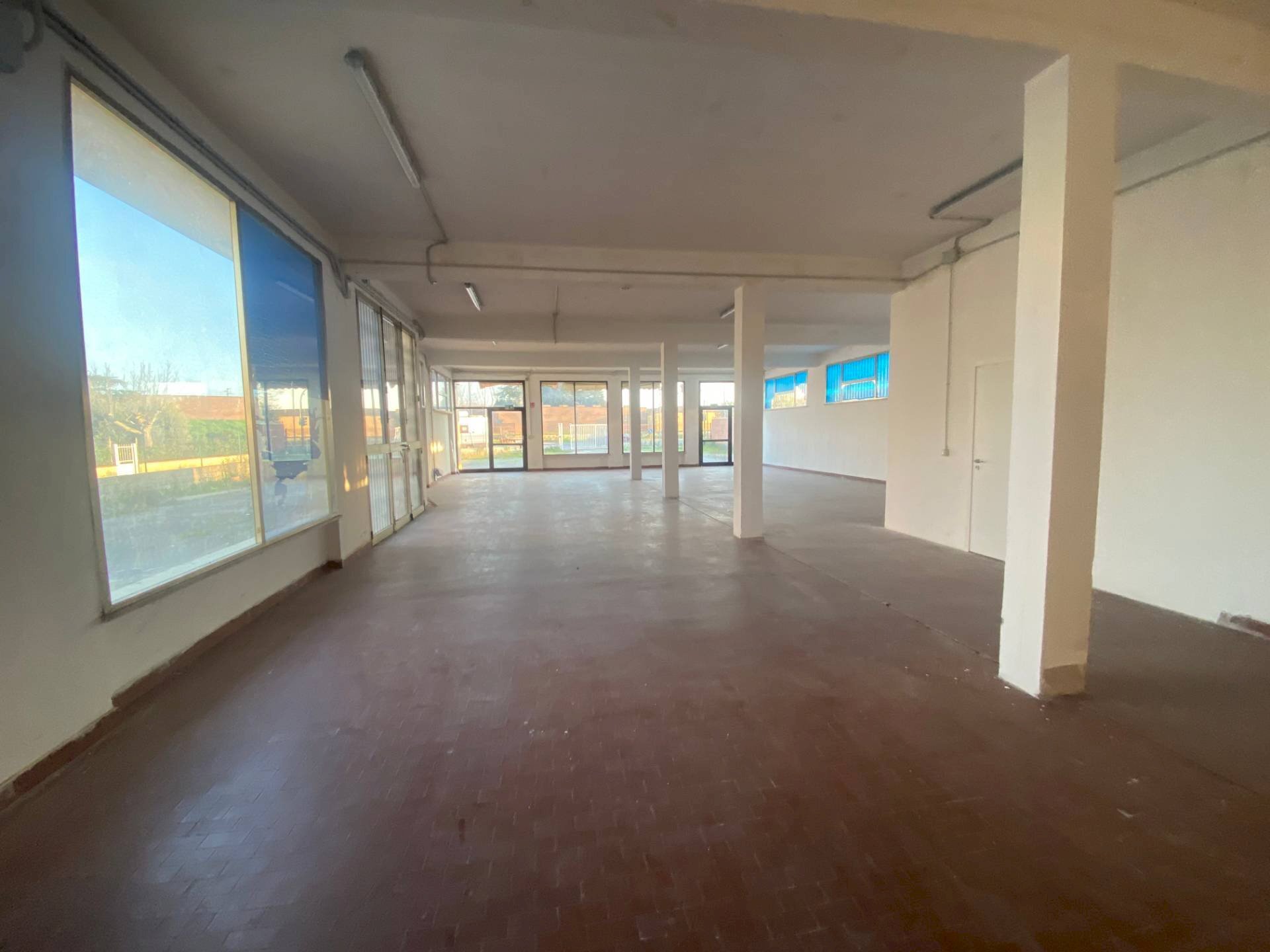 Foto 3 - Attività Commerciale via provinciale vicarese
 
12, Vicopisano - foto 3