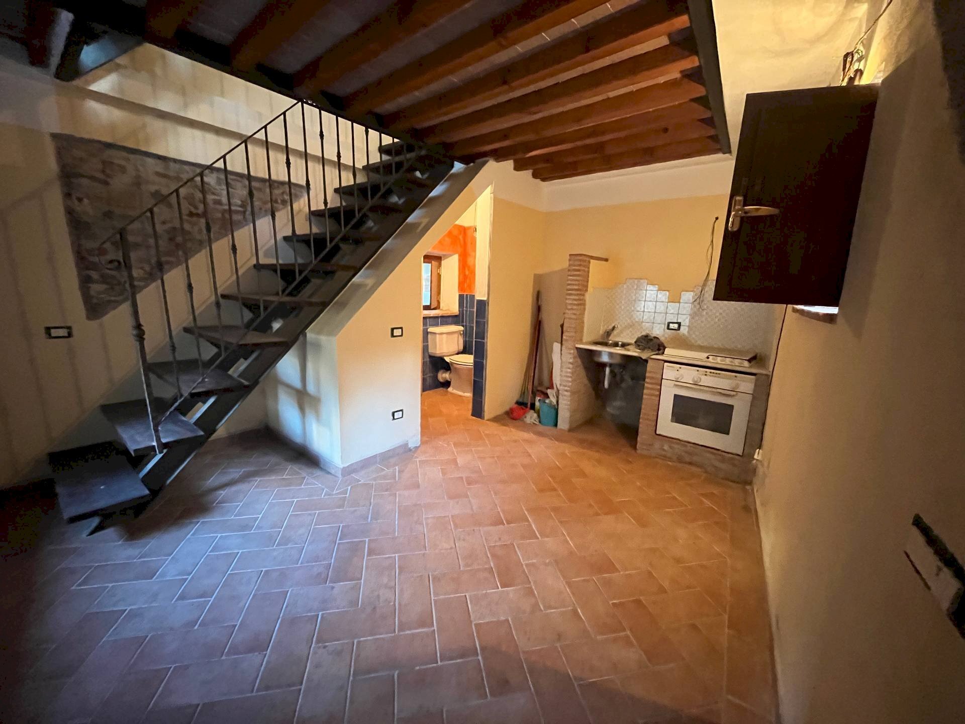 Foto 1 - Casa indipendente via trombi
 
1, Vicopisano - foto 1