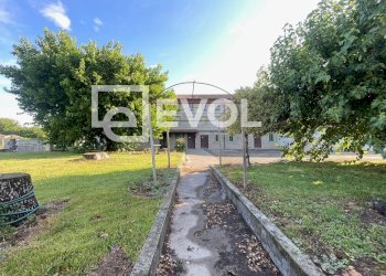 Foto 3 - Casa indipendente Via Garibaldi
 
25, Flaibano - foto 3