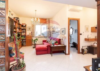 Foto 2 - Apartment Via San Martino
 
2, Genova - photo 2