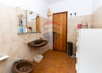 Foto 29 - Casa indipendente Via Cavassolo
 
1, Davagna - foto 29