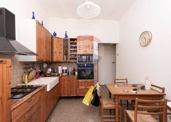 Foto 13 - Four-room apartment Via Bengasi
 
1, Genova - photo 13