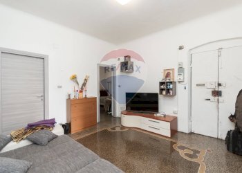 Foto 23 - Four-room apartment Via Bengasi
 
1, Genova - photo 23