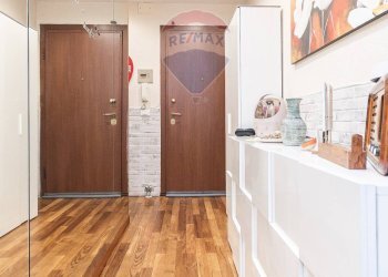 Foto 1 - Three-room apartment Via Remigio Vigliero
 
8, Genova - photo 1