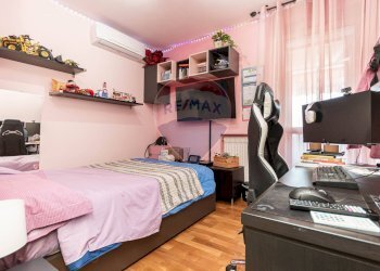 Foto 8 - Three-room apartment Via Remigio Vigliero
 
8, Genova - photo 8