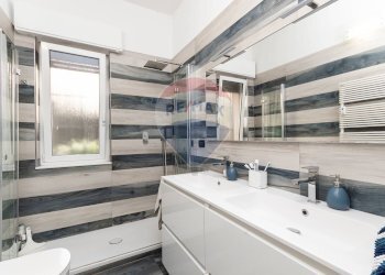 Foto 35 - Appartamento Via Emilio Salgari
 
17, Genova - foto 35