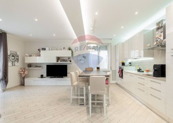 Foto 2 - Appartamento Via San Bartolomeo del Fossato
 
10, Genova - foto 2