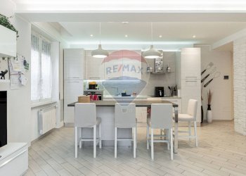 Foto 4 - Appartamento Via San Bartolomeo del Fossato
 
10, Genova - foto 4