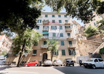 Foto 1 - Appartamento Corso Ugo Bassi
 
50, Genova - foto 1
