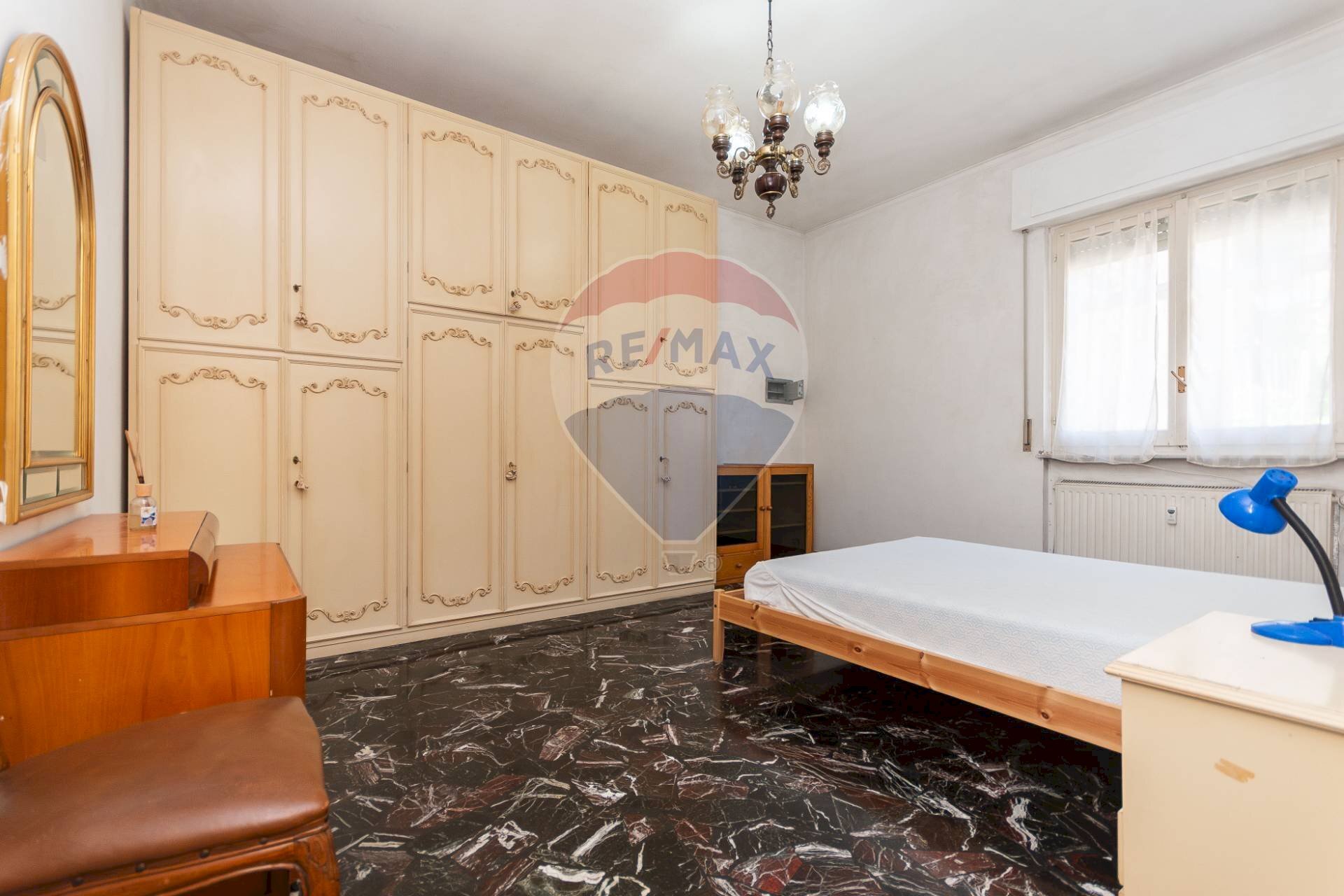 Camera / camera da letto - Four-room apartment Via Santissimo Nome di Gesù
 
11, Ceranesi - photo 2