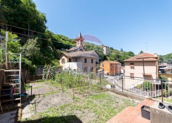 Casa all\'aperto - Appartamento Via Santissimo Nome di Gesù
 
11, Ceranesi - foto 1