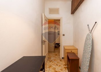 Hall / corridoio - Appartamento Via Santissimo Nome di Gesù
 
11, Ceranesi - foto 14