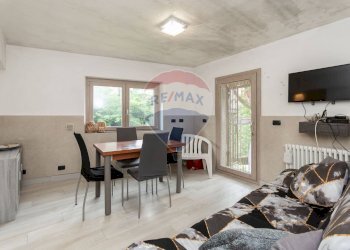 Sala da pranzo - Apartment Via Acquasanta
 
14, Genova - photo 3