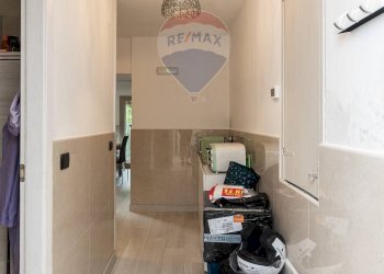 Hall / corridoio - Apartment Via Acquasanta
 
14, Genova - photo 26