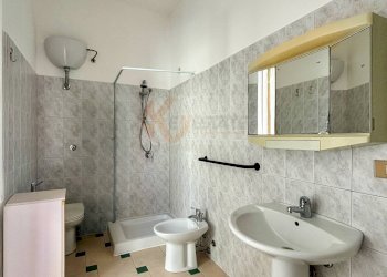 Foto 19 - Quadrilocale Via Napoli
 
5, Bosa - foto 19