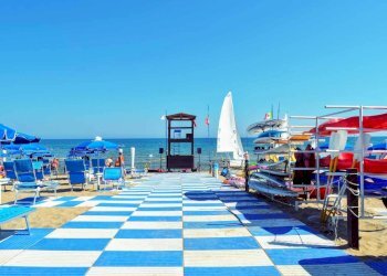 Foto 1 - Casa indipendente Rodi Garganico - foto 1