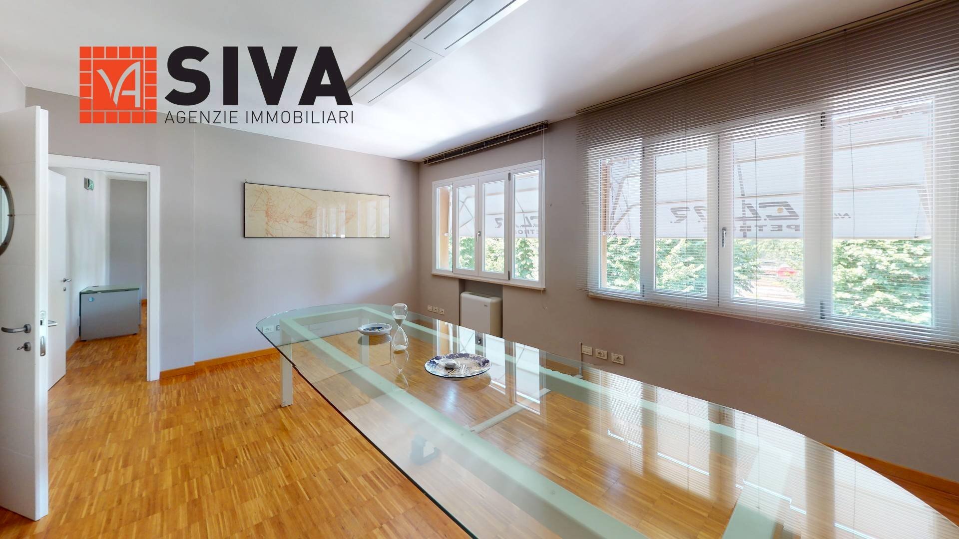 Foto 1 - Office Via Darsena
 
17, Ravenna - photo 1