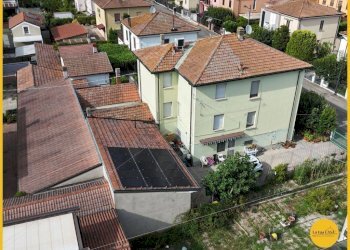 Foto 1 - Villa a Schiera via giosue carducci
 
12, Molinella - foto 1