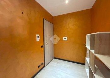 Four-room apartment Via Roma, Grignasco - photo 8