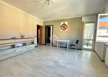 Four-room apartment Via Roma, Grignasco - photo 11