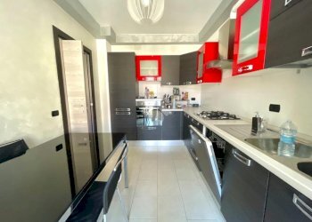 Four-room apartment Via Roma, Grignasco - photo 3