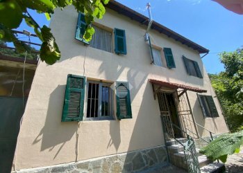 Casa indipendente Localita Rive, Montoggio - foto 2