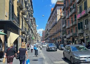 Trilocale Napoli - foto 20