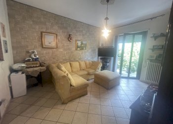 Quadrilocale viale Pilone, Asti - foto 1