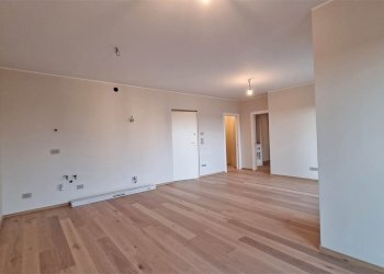 Appartamento via Piave 23, Bra (CN), Bra - foto 11