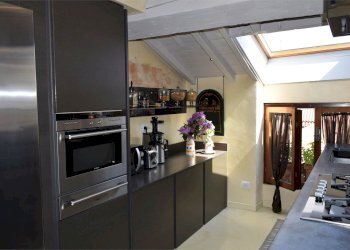 Trilocale - Via Duomo, 10, Verona (zona Centro Storico) - foto 3