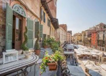 Appartamento Verona (zona Centro Storico) - foto 2