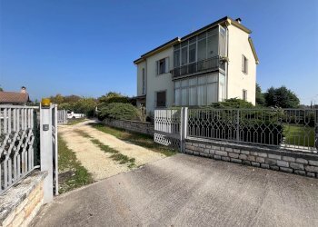 Appartamento Verona (zona San Massimo) - foto 38