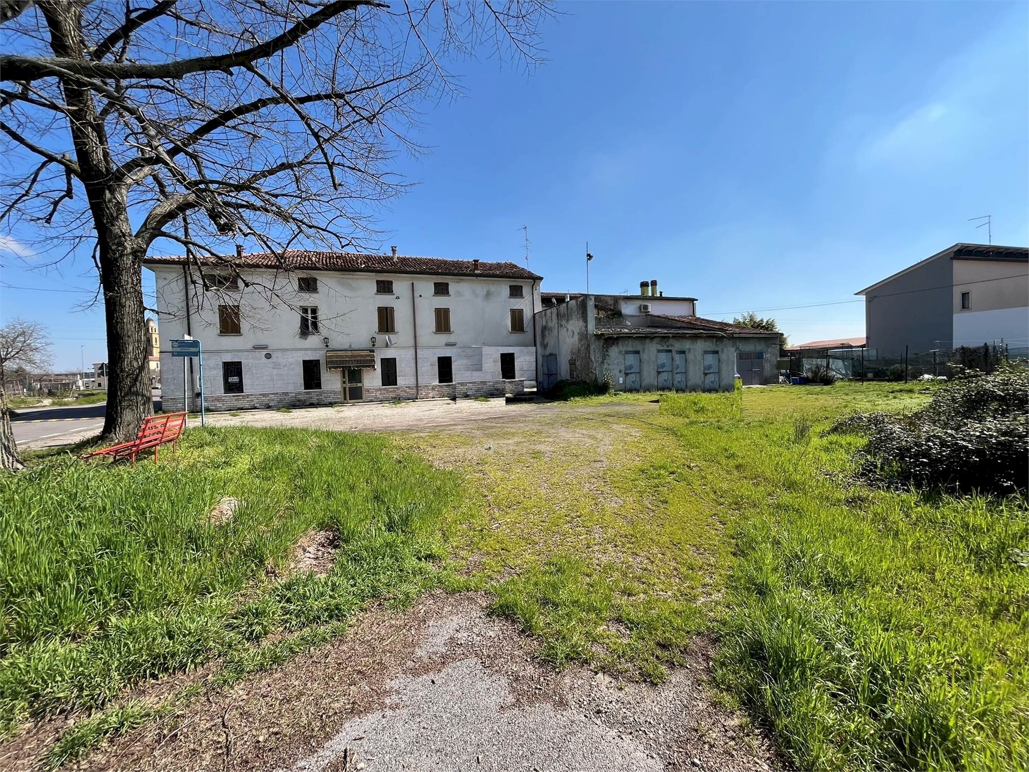 Stable - Palace - Strada Pellalocco, 22, Roverbella - photo 2