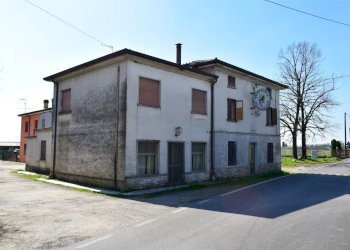 Stabile - Palazzo - Strada Pellalocco, 22, Roverbella - foto 15
