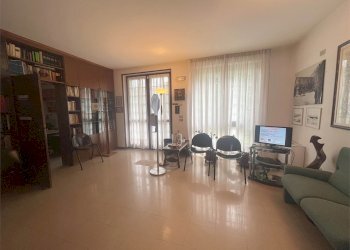 Office Verona (neighborhood Porta Nuova) - photo 1