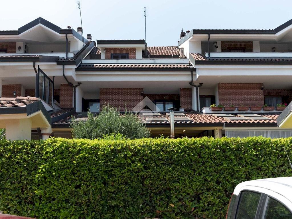 Villa a Schiera Via vigna, Ciriè - foto 1