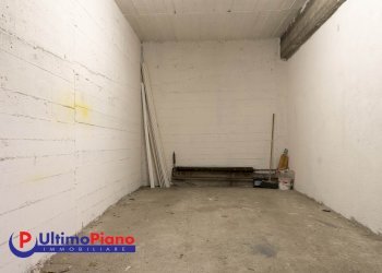 Box Via Monte Grivola 18, 18, Aosta - foto 4