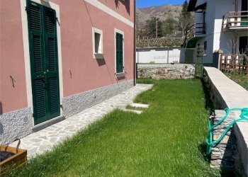 Porzione di casa Santo Stefano d'Aveto - foto 10