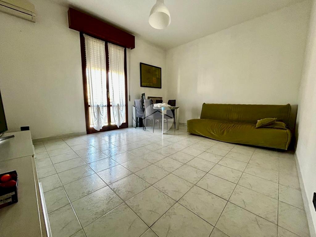 Three-room apartment Via Bruno Buozzi, Rimini - photo 3