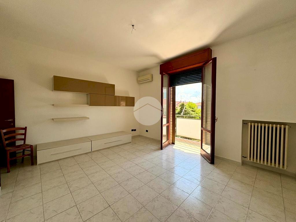 Three-room apartment Via Bruno Buozzi, Rimini - photo 2