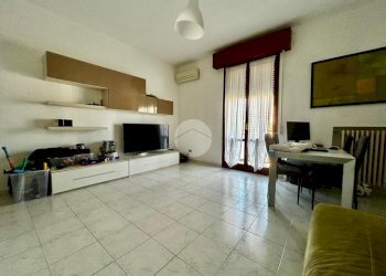 Three-room apartment Via Bruno Buozzi, Rimini - photo 1