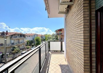 Three-room apartment Via Bruno Buozzi, Rimini - photo 6
