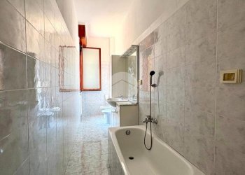 Three-room apartment Via Bruno Buozzi, Rimini - photo 14
