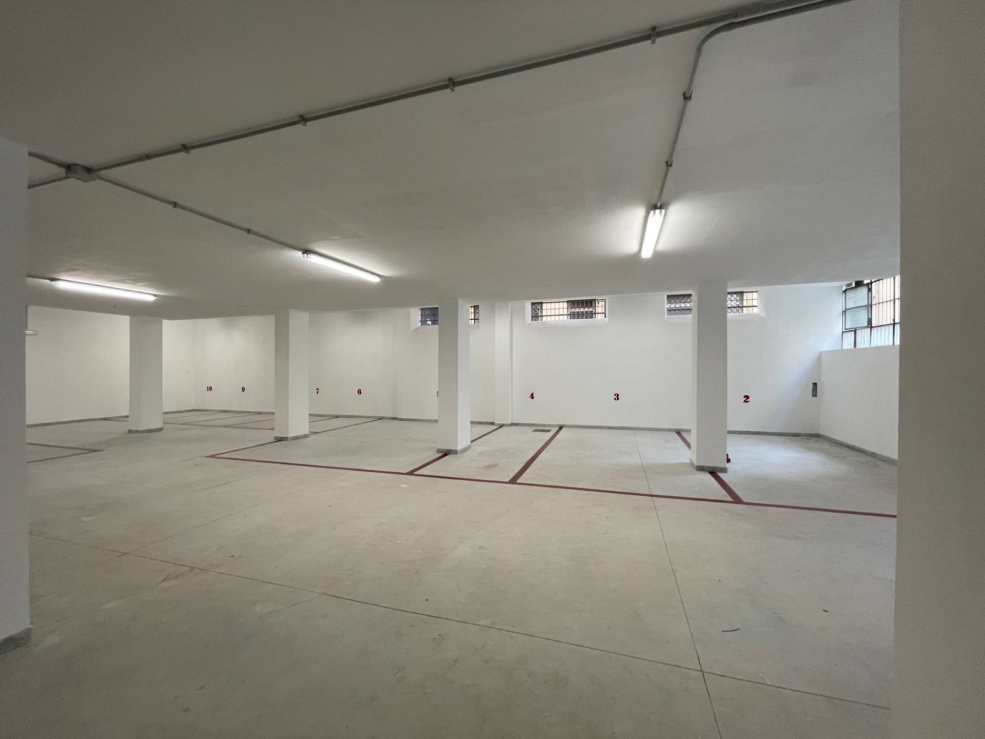 Foto 3 - Box Via Macedonia
71, Roma - photo 3