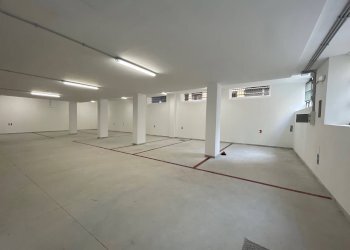 Foto 5 - Box Via Macedonia
 
71, Roma - foto 5