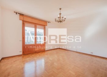 Foto 1 - Casa semi indipendente via dei Partigiani, Paese - foto 1