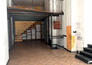 Foto 3 - Attività Commerciale Via Maddaloni
 
34R, Genova - foto 3