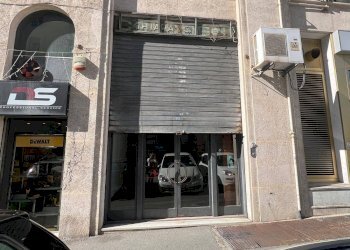 Foto 15 - Attività Commerciale Via Maddaloni
 
34R, Genova - foto 15