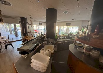 Foto 27 - Locale Commerciale piazza albini
 
7, Robbiate - foto 27