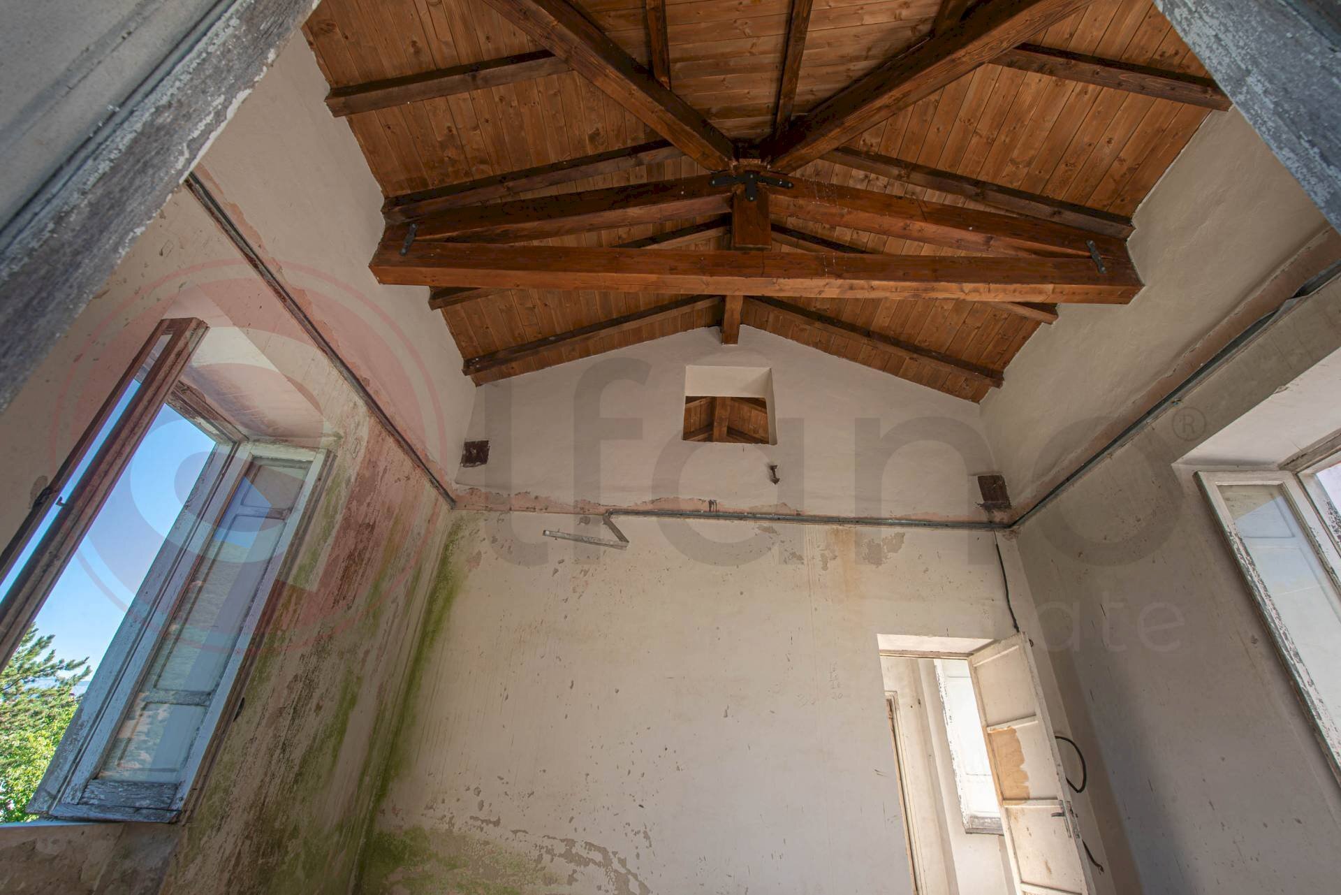 Foto 2 - Stable - Palace Via San Nicola
 
32, Atina - photo 2